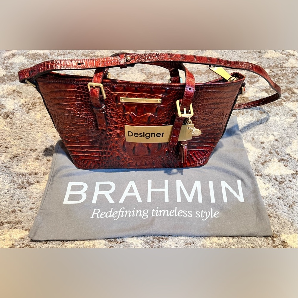 ❌SOLD❌ 
BRAHMIN Melbourne Collection Mini Asher Crocodile-Embossed Tote Bag